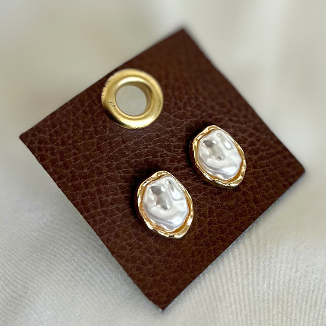 The Elizabeth Stud