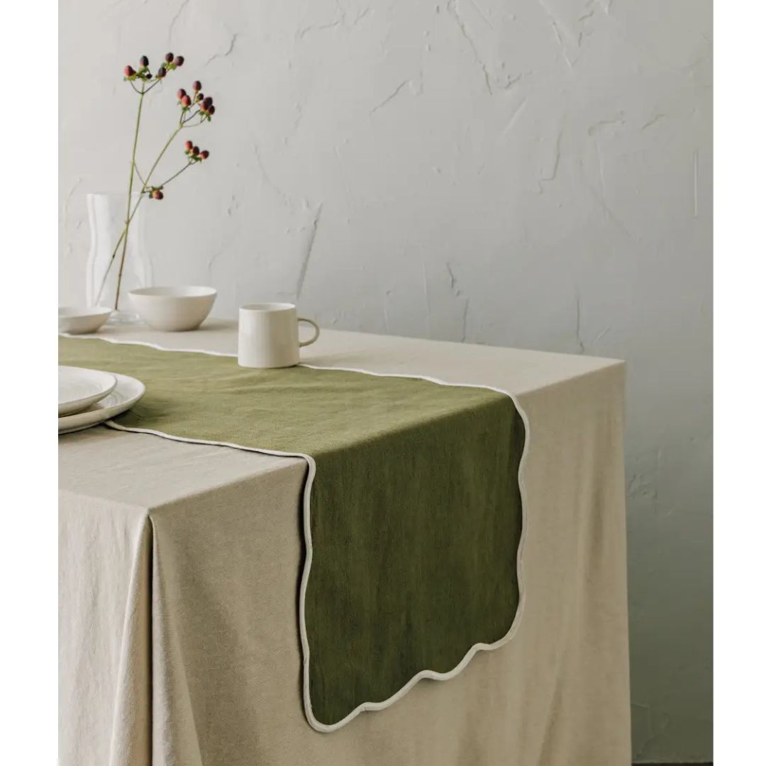 Olive Branch Florence Table Runner