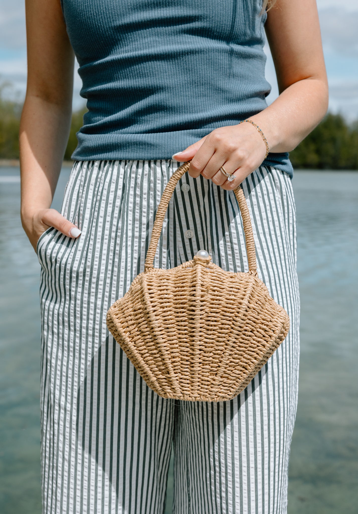 The Nantucket Shell Purse