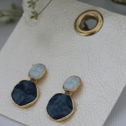 Breezy Drop Earring