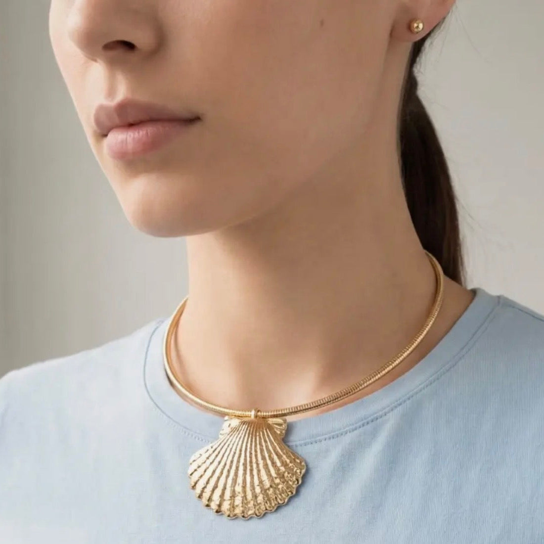Mariner Statement Shell Necklace