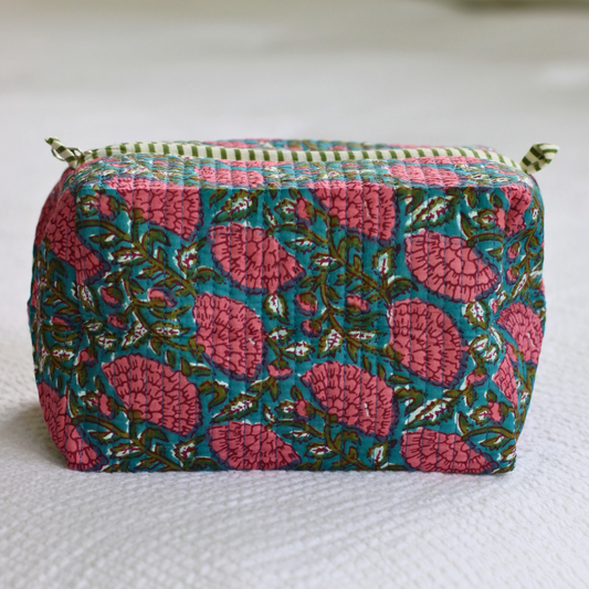 The Willow Travel Pouch